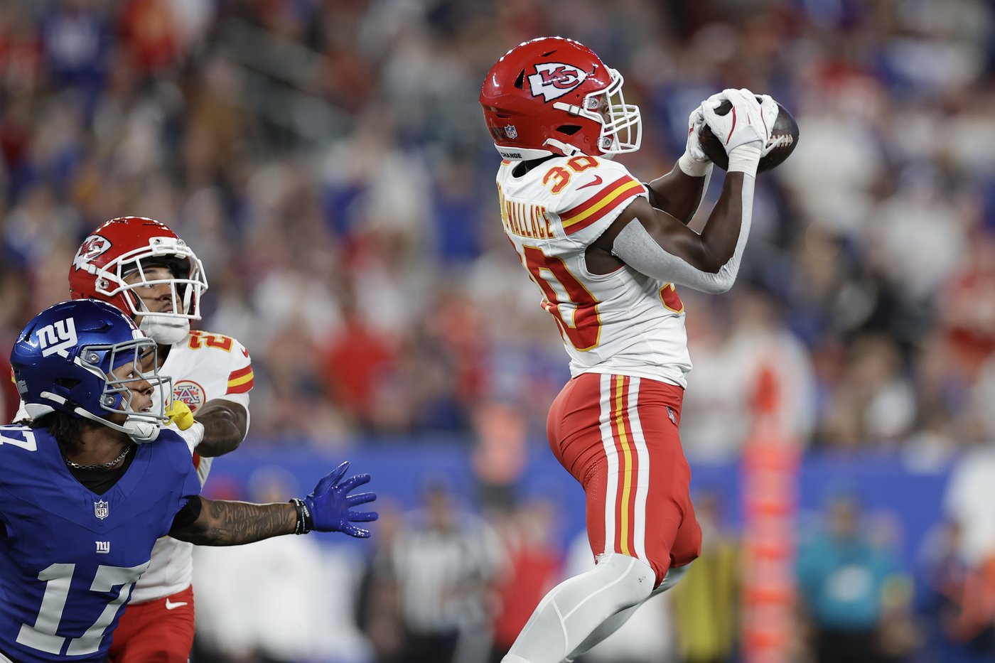 Patrick Mahomes and the Chiefs beat the Giants 22-9 for their first win this season | iNFOnews.ca