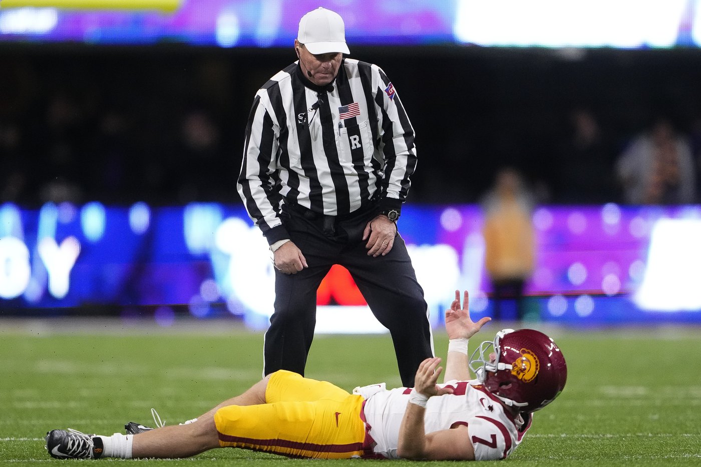 USC QB Miller Moss enters transfer portal after losing starting job to Jayden Maiava | iNFOnews.ca USC QB Miller Moss enters transfer portal after losing starting job to Jayden Maiava | iNFOnews.ca