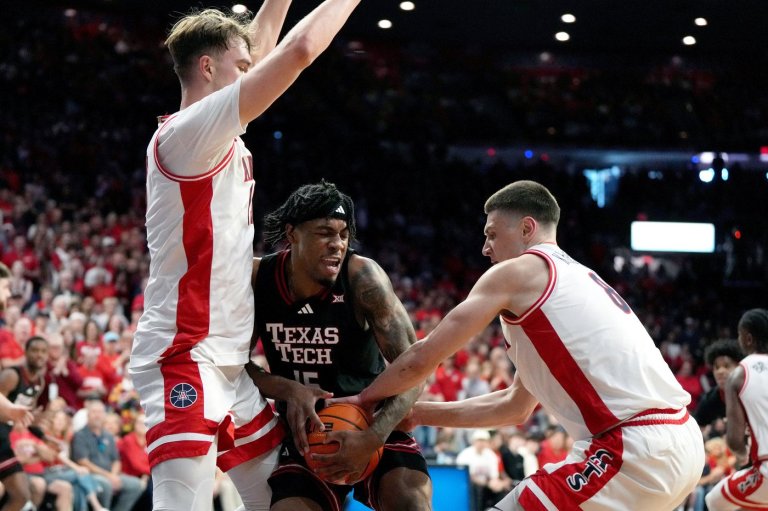 JT Toppin puts on low-post masterclass in No. 16 Texas Tech's OT win over No. 1 Arizona | iNFOnews.ca