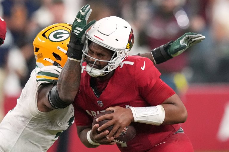 Cardinals' losing streak reaches 5 games with 27-23 loss to Packers | iNFOnews.ca