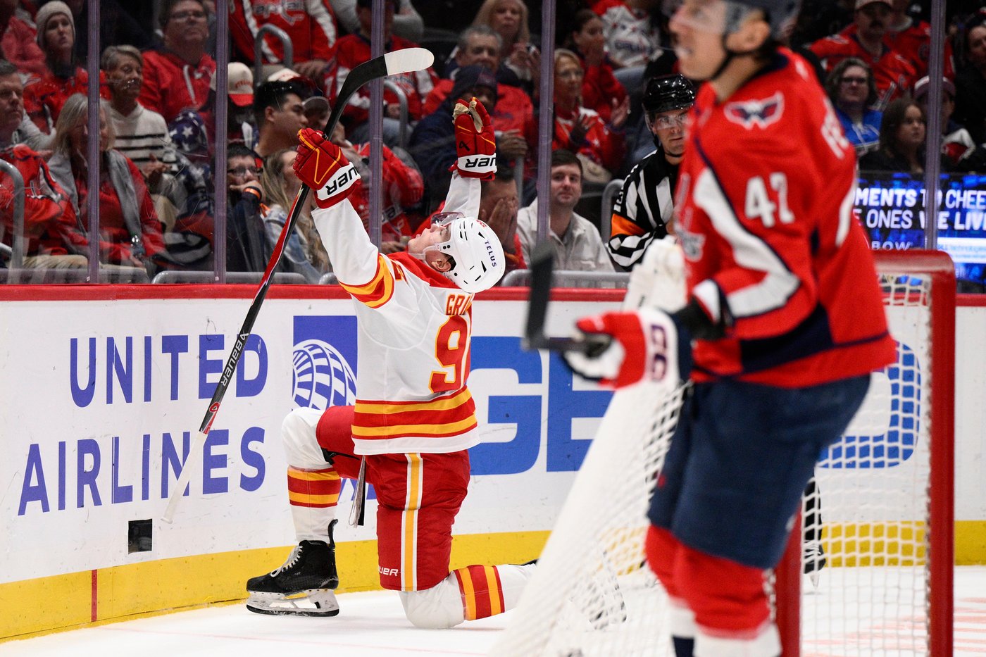 Capitals snap 3-game skid with a 7-3 win over the Flames | iNFOnews.ca Capitals snap 3-game skid with a 7-3 win over the Flames | iNFOnews.ca