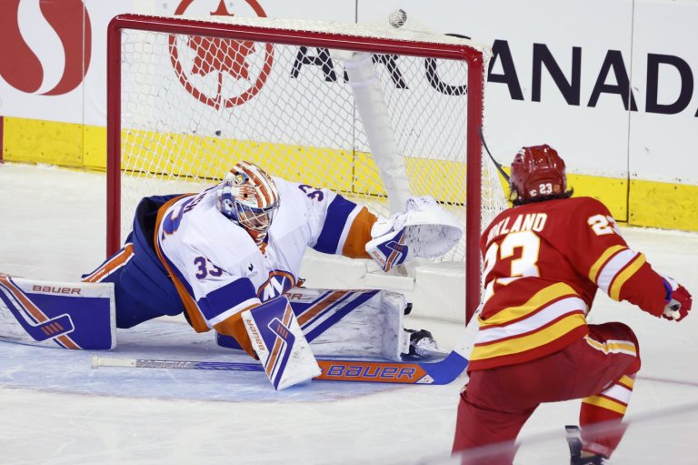 Kirkland thrilled to snap 'drought,' score winner for Flames | iNFOnews.ca