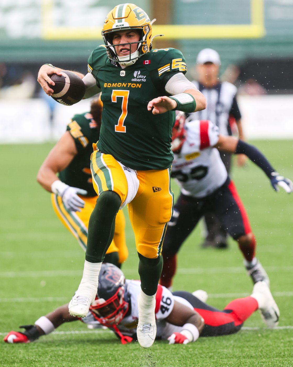 Alouettes look to overcome injuries as Elks visit in battle of CFL's best | iNFOnews.ca Alouettes look to overcome injuries as Elks visit in battle of CFL's best | iNFOnews.ca