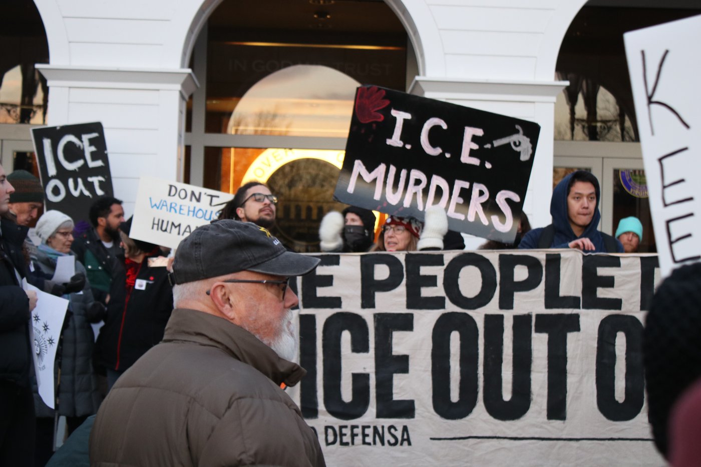 B.C.-based Pattison says it didn't know Virginia warehouse was to become ICE facility | iNFOnews.ca B.C.-based Pattison says it didn't know Virginia warehouse was to become ICE facility | iNFOnews.ca