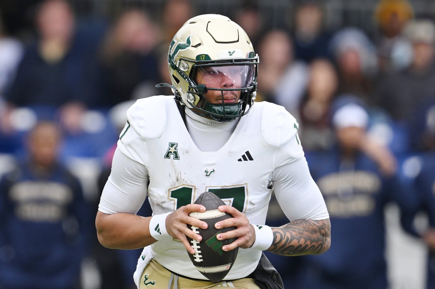Former USF coach Alex Golesh and QB Byrum Brown give Auburn hope on the Plains | iNFOnews.ca Former USF coach Alex Golesh and QB Byrum Brown give Auburn hope on the Plains | iNFOnews.ca