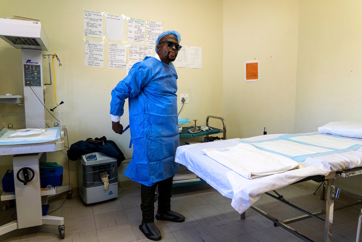 Africa's male midwives are rare but increasing in the fight against pregnancy deaths | iNFOnews.ca Africa's male midwives are rare but increasing in the fight against pregnancy deaths | iNFOnews.ca