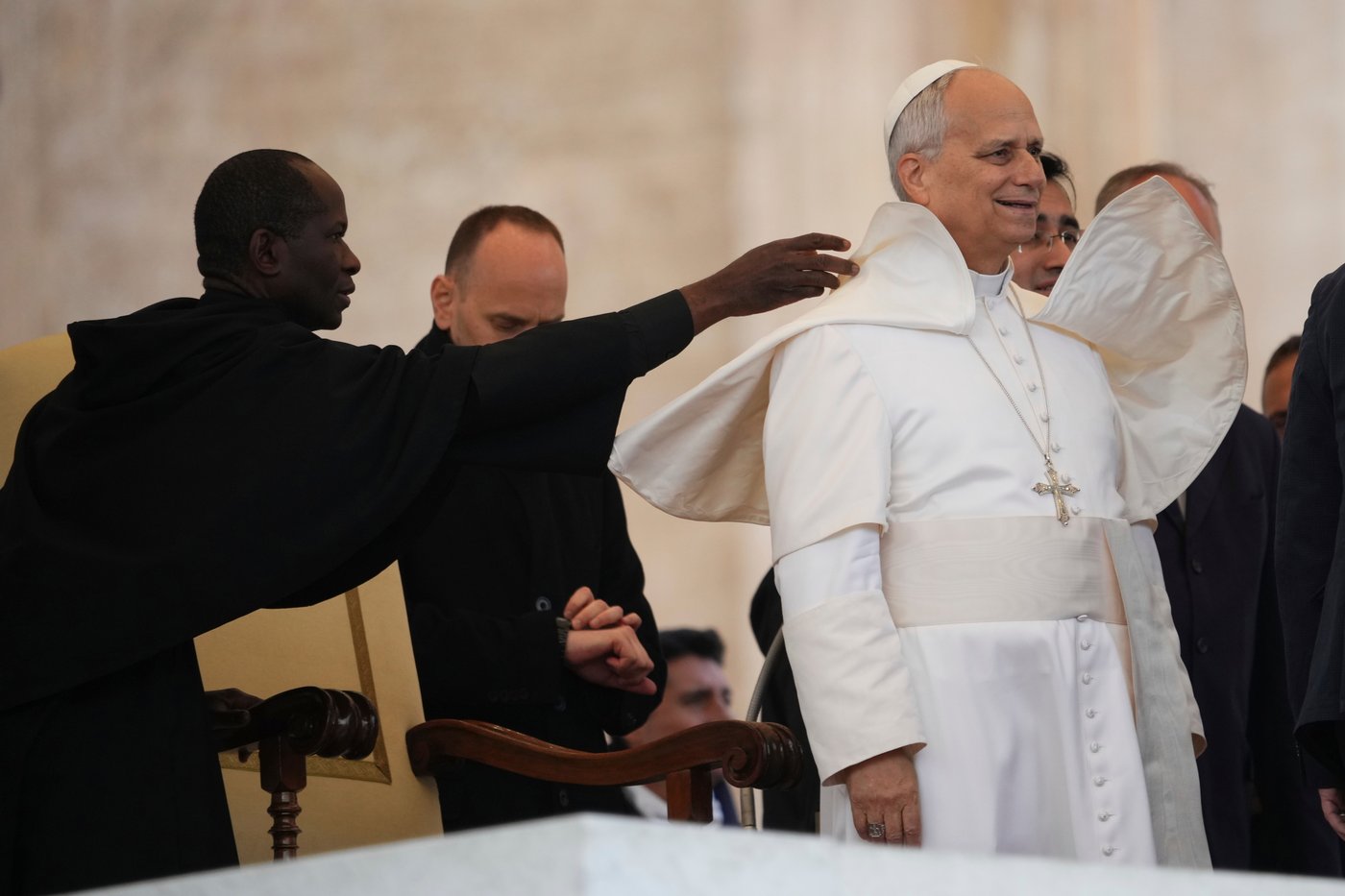 Pope blasts 'irrationality' of military deterrence in first annual peace message | iNFOnews.ca Pope blasts 'irrationality' of military deterrence in first annual peace message | iNFOnews.ca