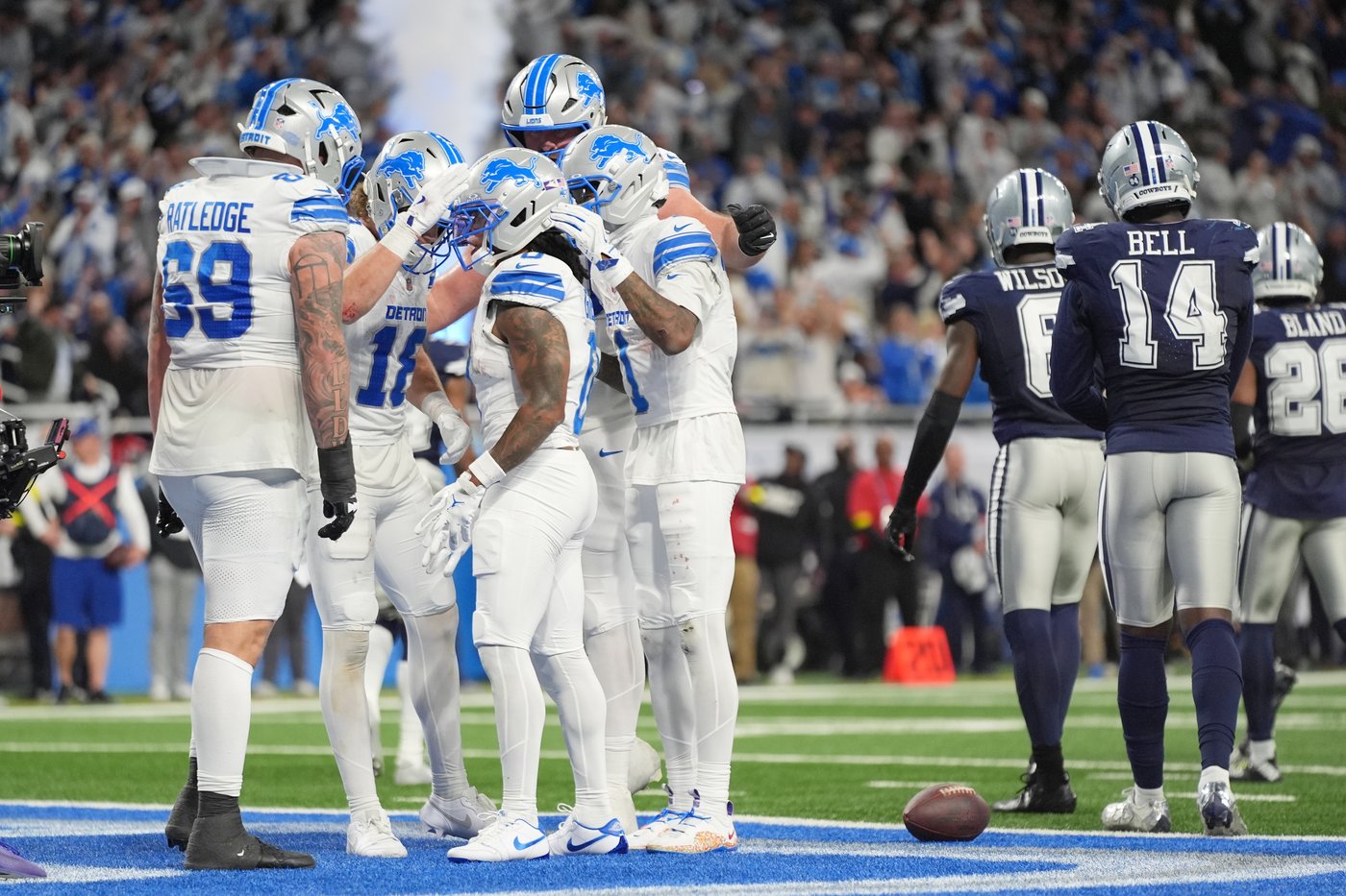 Amazon Prime Video averages record 19.39 million viewers for Lions' victory over Cowboys | iNFOnews.ca Amazon Prime Video averages record 19.39 million viewers for Lions' victory over Cowboys | iNFOnews.ca