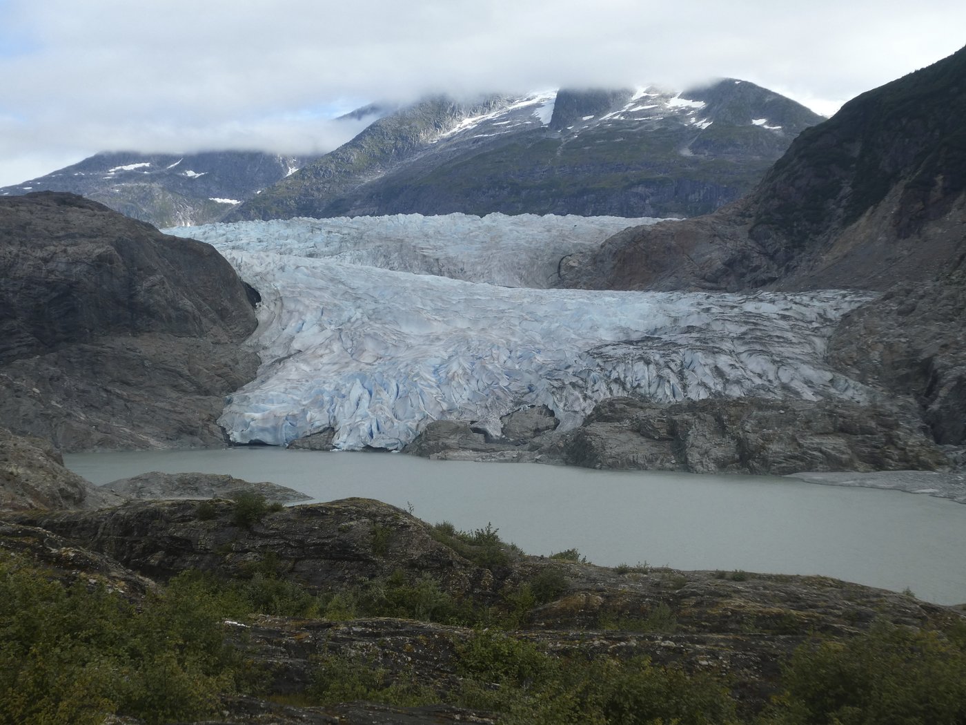 A researcher is missing after falling into a stream on Alaska's Mendenhall Glacier | iNFOnews.ca A researcher is missing after falling into a stream on Alaska's Mendenhall Glacier | iNFOnews.ca