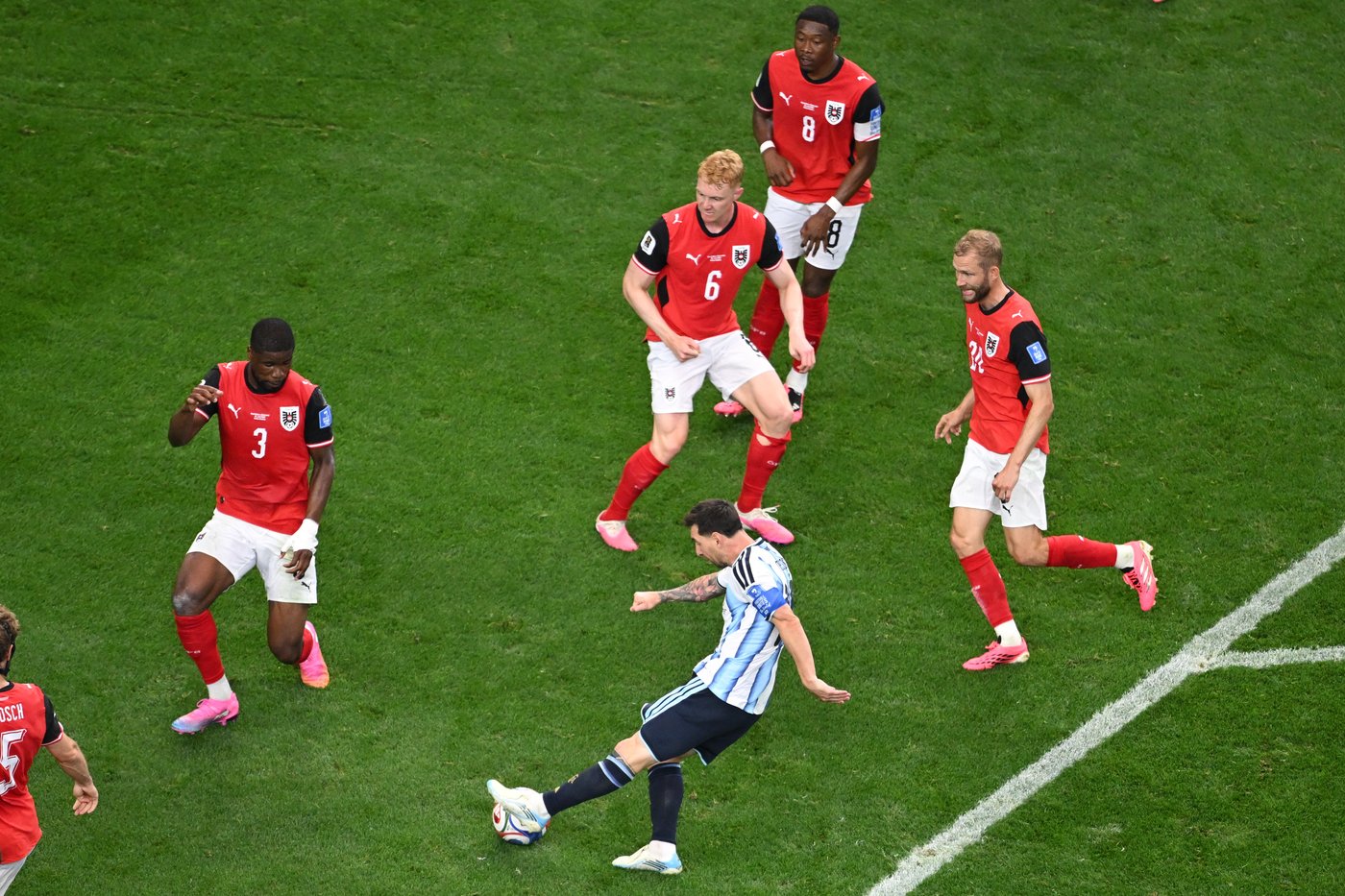 Messi sets World Cup scoring record as defending champion Argentina advances to knockout stage | iNFOnews.ca
