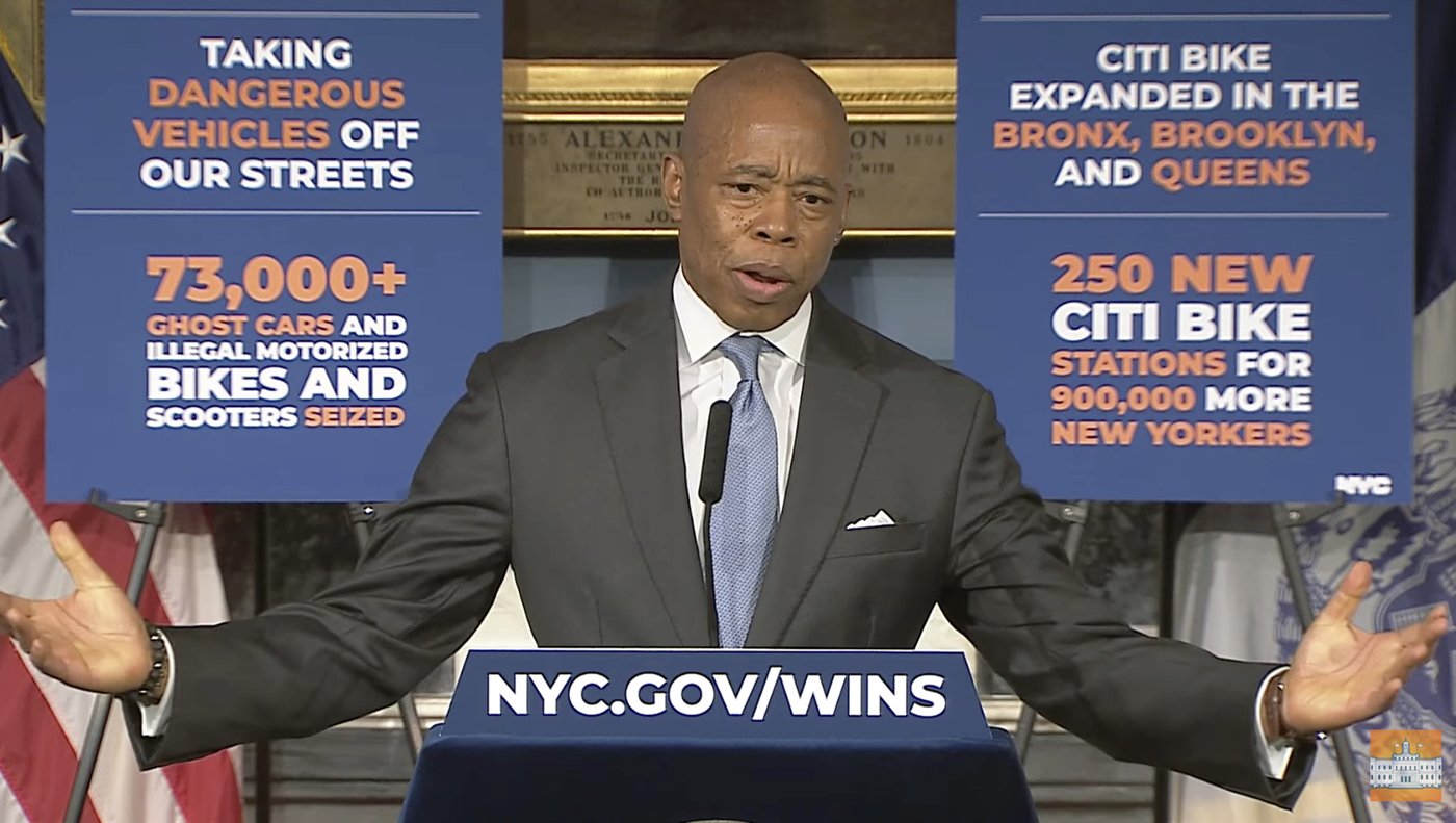 Judge refuses to toss out bribery charge against NYC mayor | iNFOnews.ca Judge refuses to toss out bribery charge against NYC mayor | iNFOnews.ca