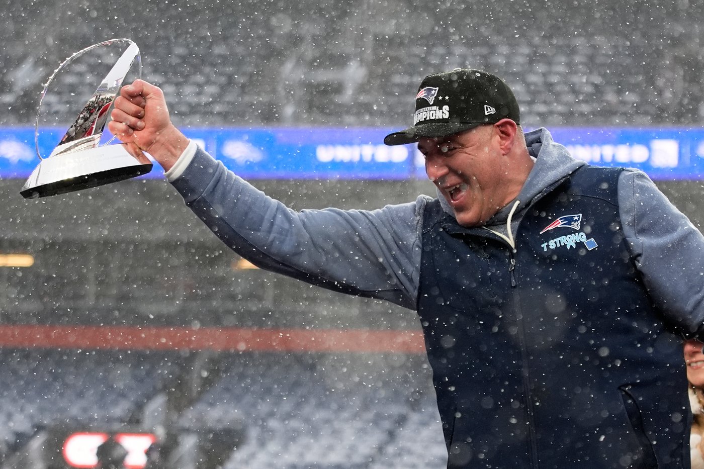 Patriots punch ticket to 12th Super Bowl with gritty 10-7 win over Broncos in snowy Denver | iNFOnews.ca Patriots punch ticket to 12th Super Bowl with gritty 10-7 win over Broncos in snowy Denver | iNFOnews.ca