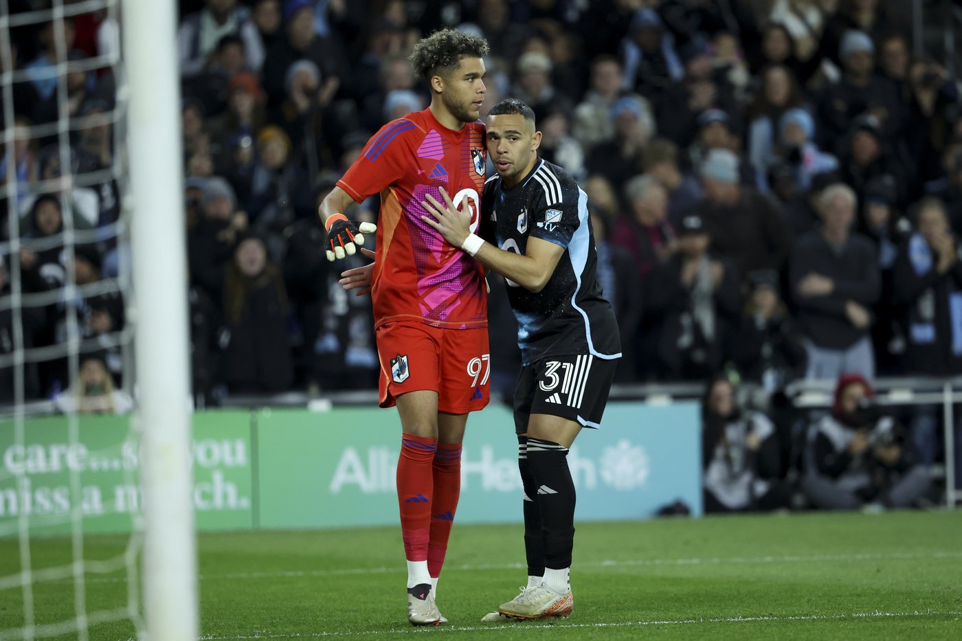 Dayne St. Clair stellar in shootout as Minnesota United completes 1st-round sweep of Real Salt Lake | iNFOnews.ca