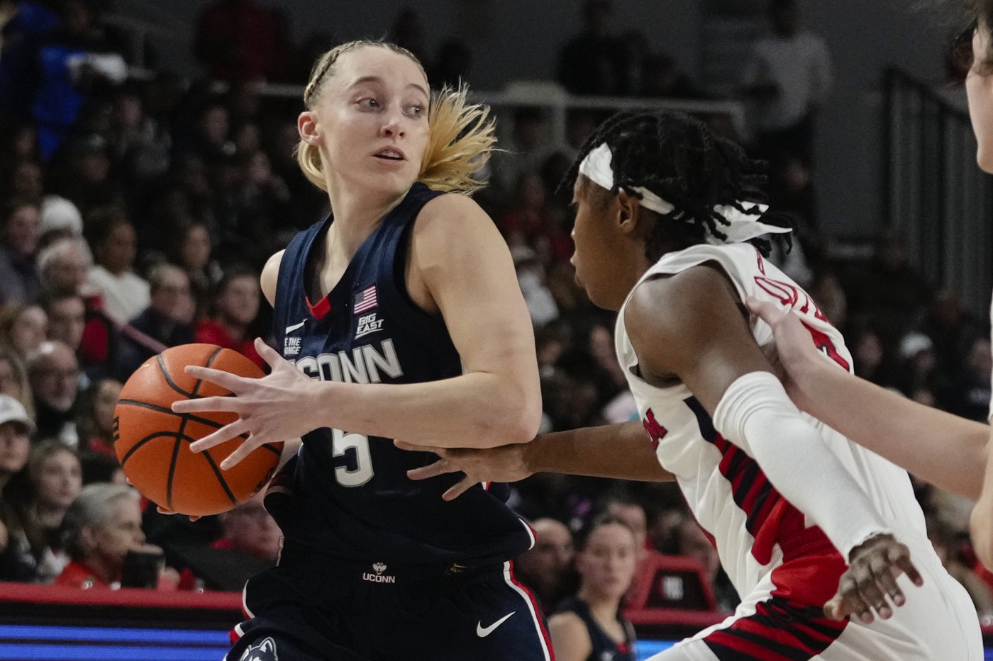 No. 6 UConn routs St. John's 71-45 | iNFOnews.ca No. 6 UConn routs St. John's 71-45 | iNFOnews.ca