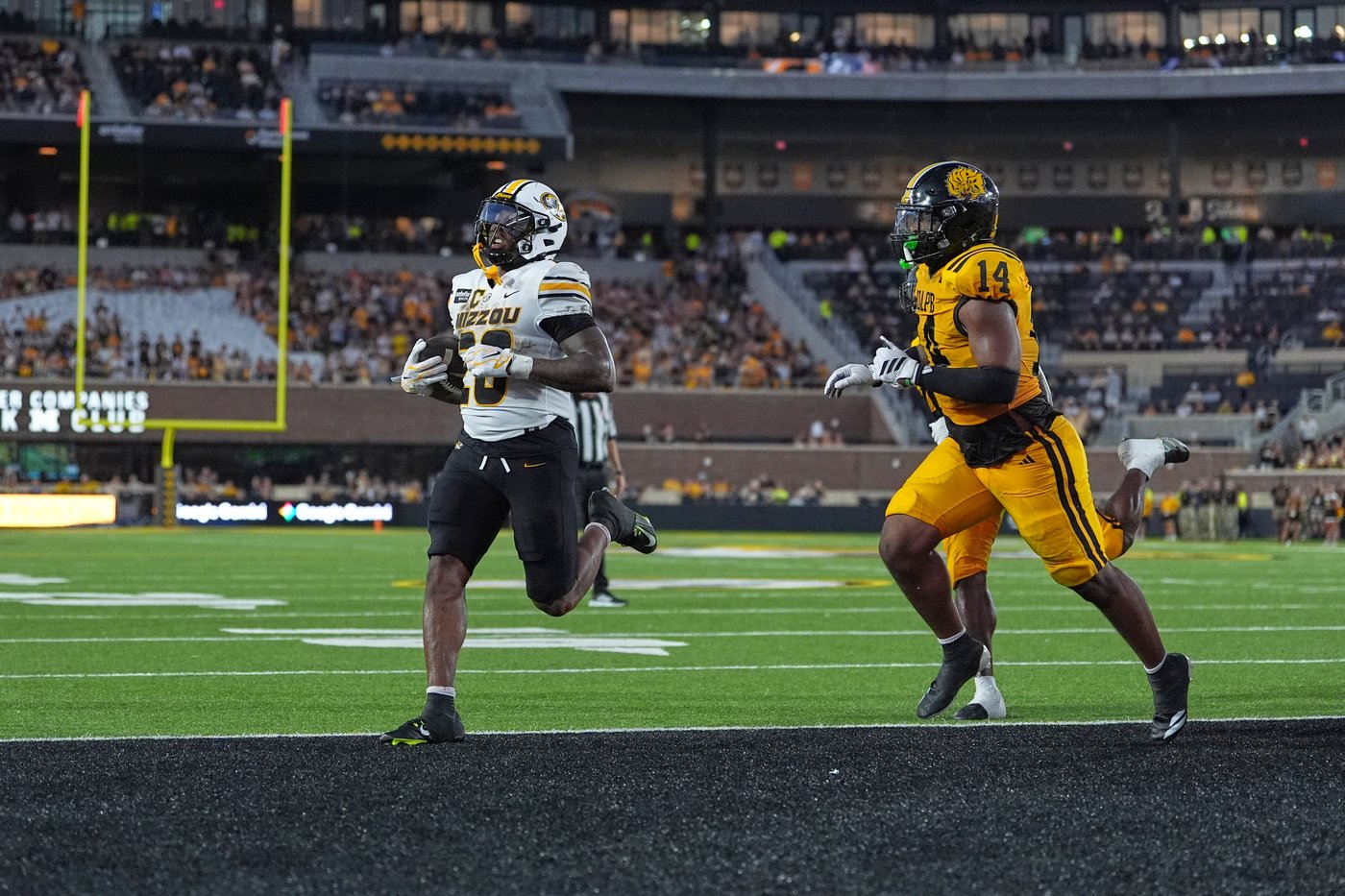 No. 23 Missouri eyes All-American OT Cayden Green’s return against Kansas as RB depth thins again | iNFOnews.ca