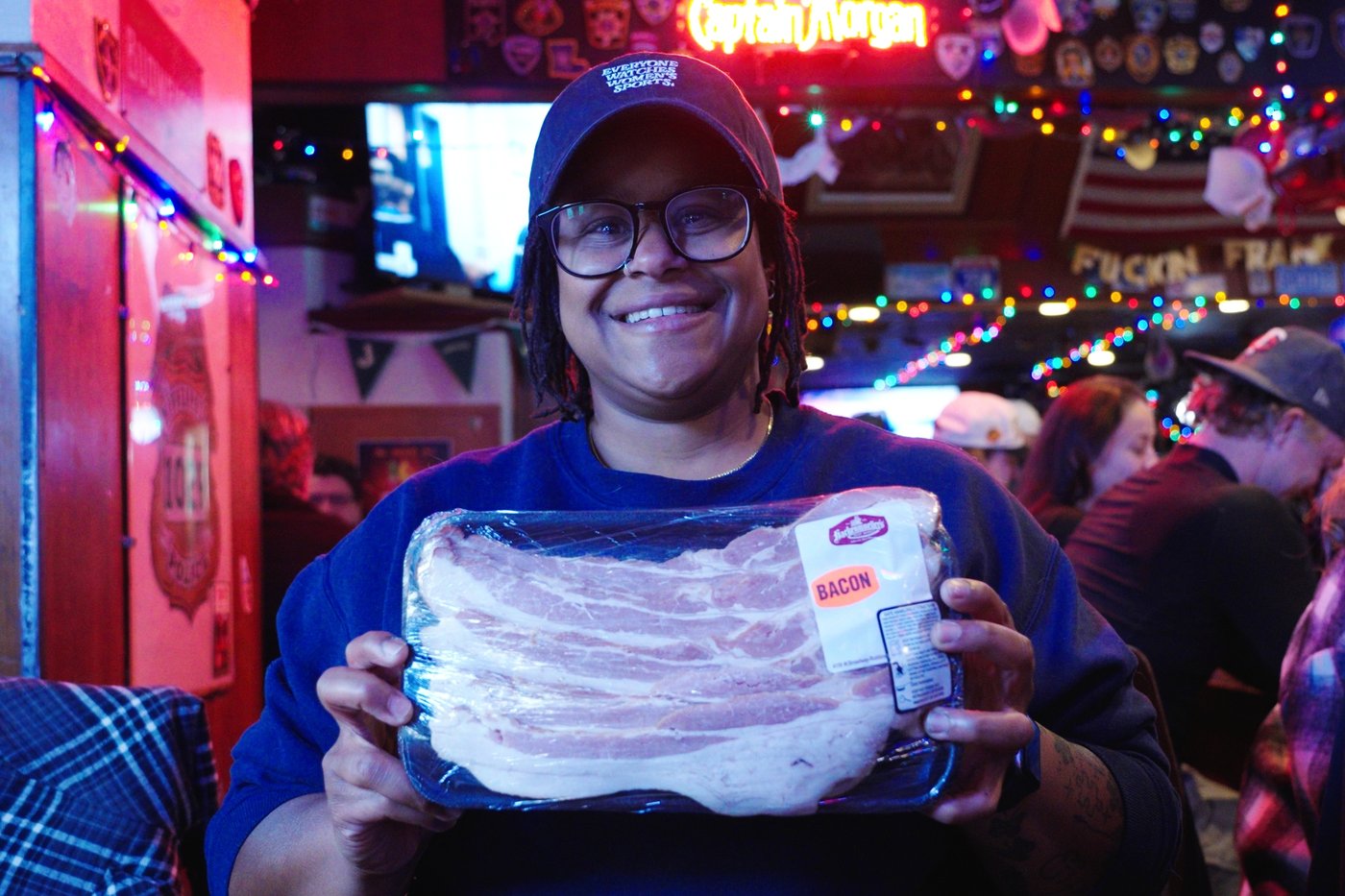 Hot dogs and steaks and bacon, oh my! Meat raffles keep a beloved Midwest tradition alive | iNwine