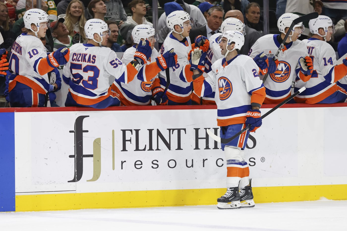 Boldy has 2 goals and assist as Wild score final 5 goals to beat Islanders 6-3 | iNFOnews.ca