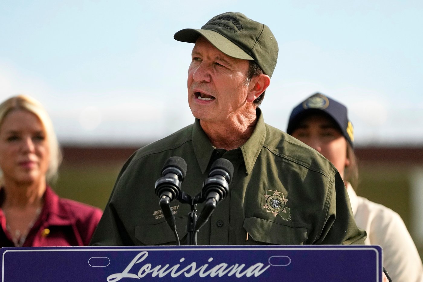 Louisiana's governor asks for National Guard deployment to New Orleans and other cities | iNFOnews.ca