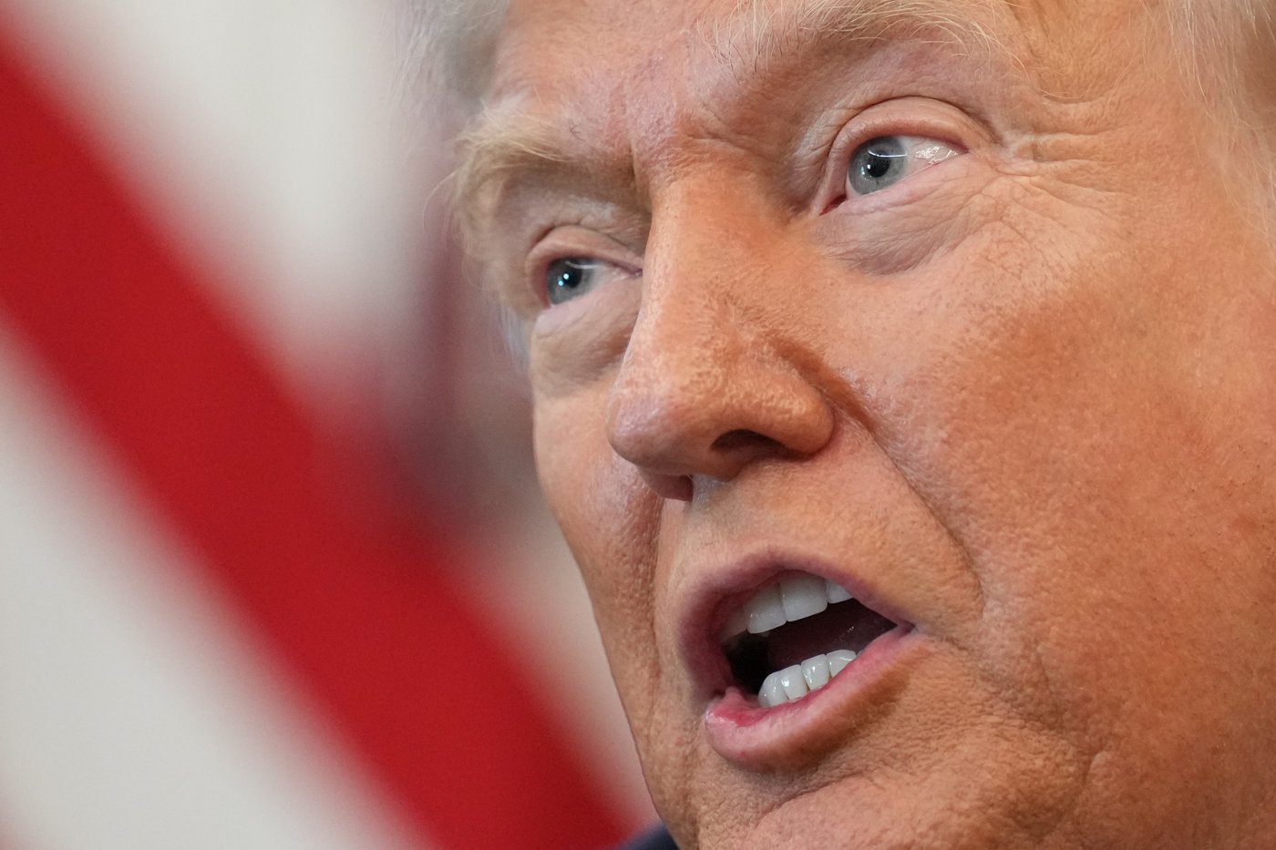 The Latest: Trump administration threatens no back pay for federal workers in shutdown | iNFOnews.ca