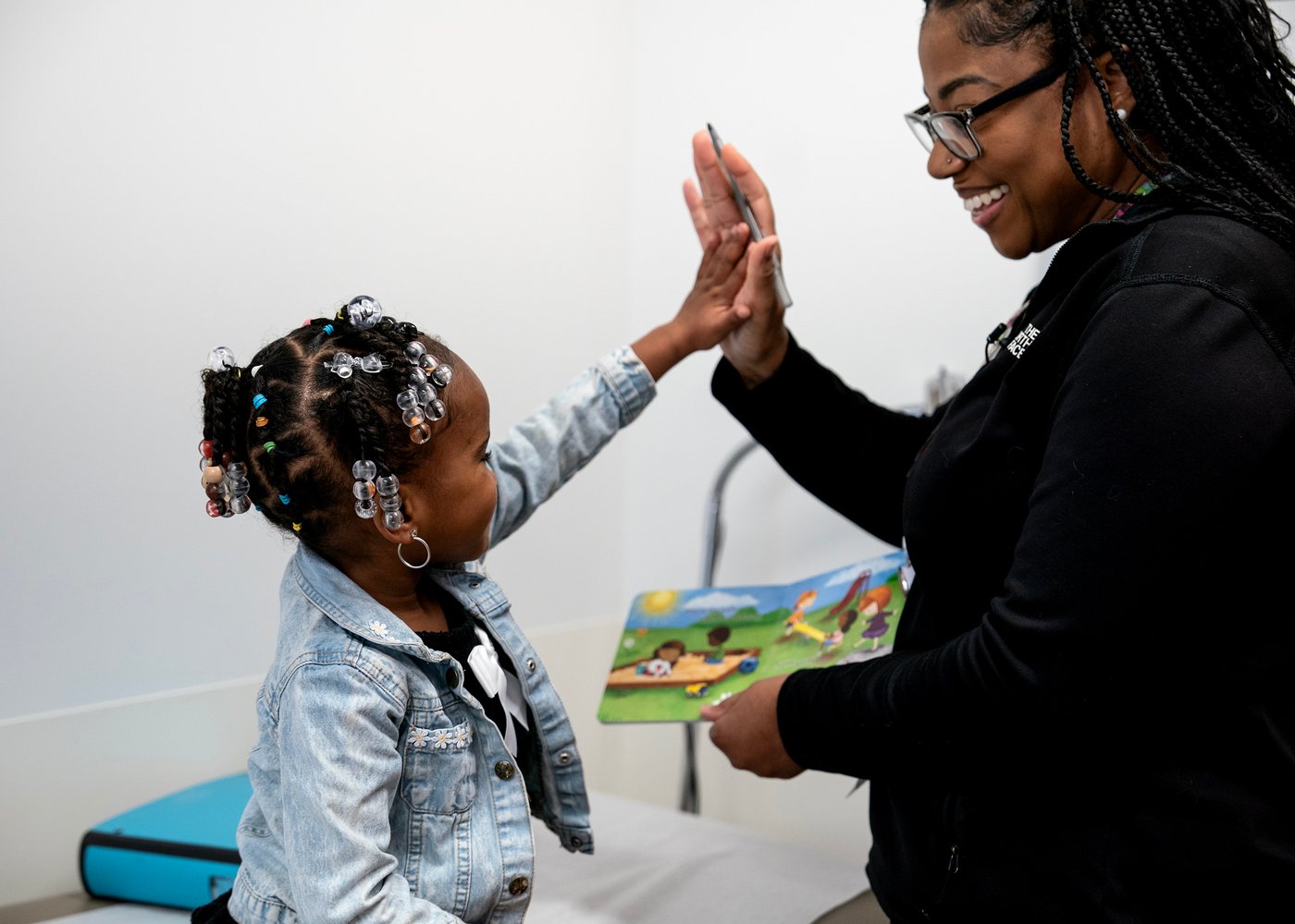 As literacy rates lag, a pediatric hospital is screening for reading ability | iNFOnews.ca As literacy rates lag, a pediatric hospital is screening for reading ability | iNFOnews.ca