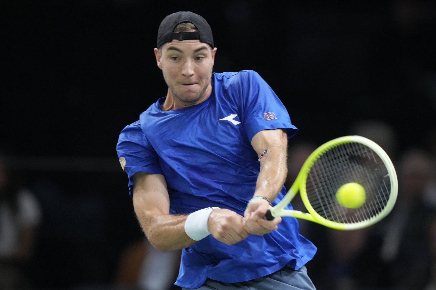 Medvedev loses to Popyrin in second round at Paris Masters, Zverev advances | iNFOnews.ca