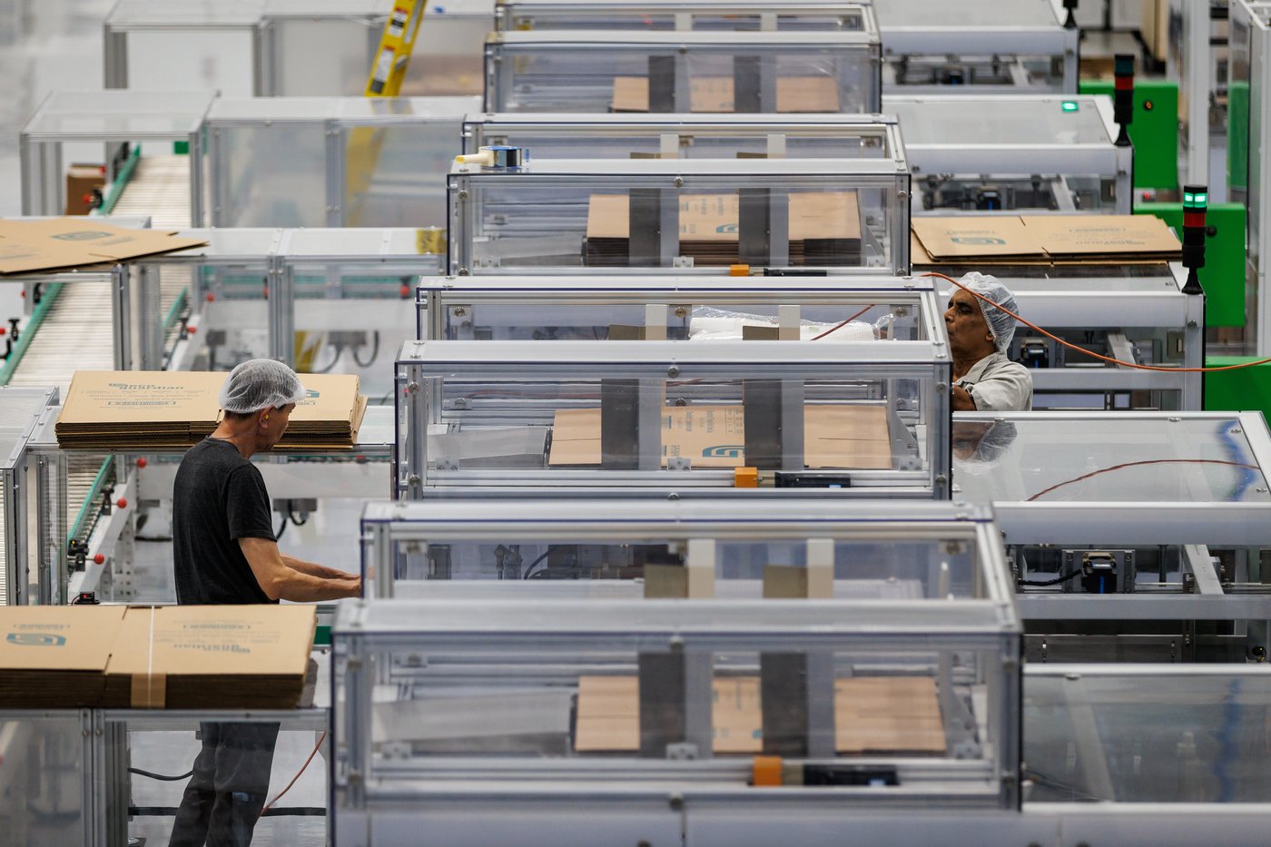 Canadian paper cup and bowl maker sees growing local demand amid tariffs | iNFOnews.ca