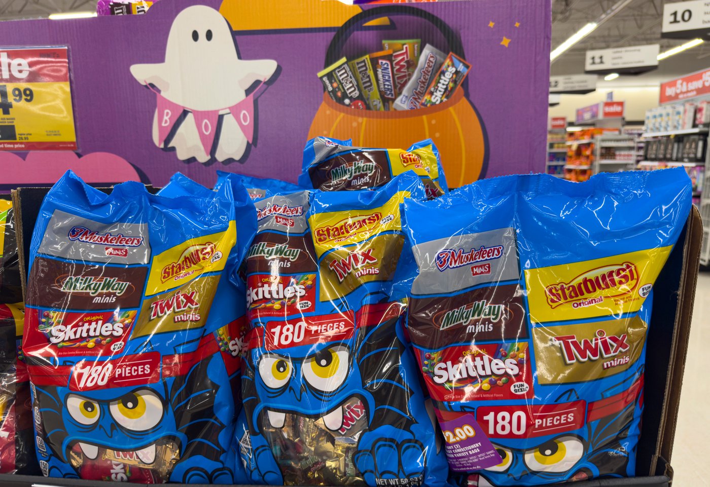 How Americans will be celebrating Halloween, according to a new AP-NORC poll | iNFOnews.ca