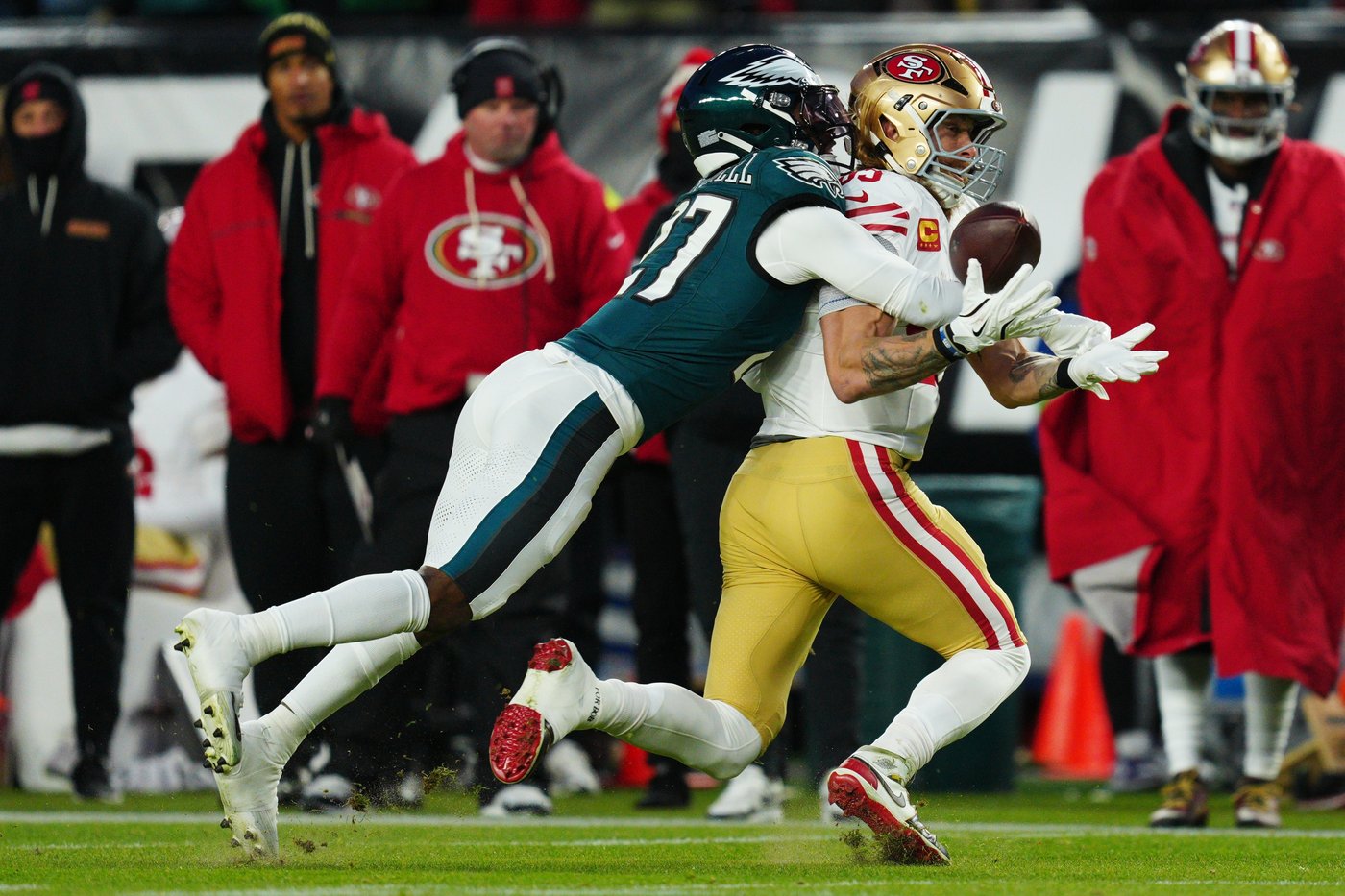 49ers' George Kittle tears Achilles tendon in playoff win over Eagles | iNFOnews.ca