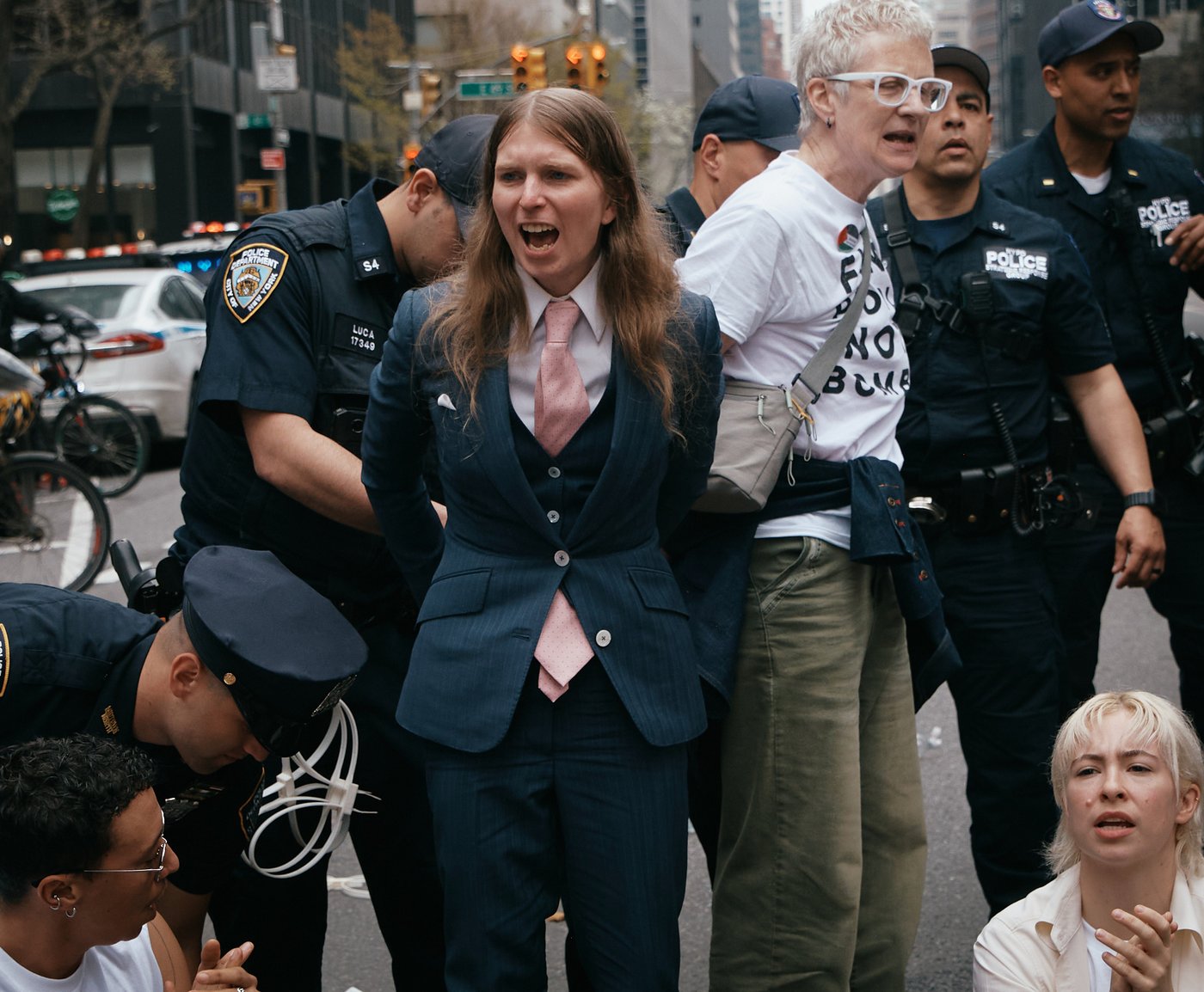 Dozens arrested as protesters demand Schumer and Gillibrand block sale of bombs to Israel | iNFOnews.ca