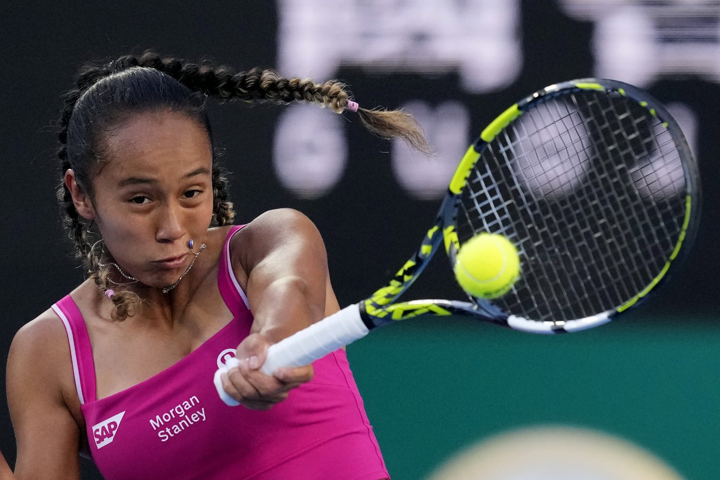 Canada's Fernandez through to Abu Dhabi quarterfinals with convincing win over Sun | iNFOnews.ca Canada's Fernandez through to Abu Dhabi quarterfinals with convincing win over Sun | iNFOnews.ca