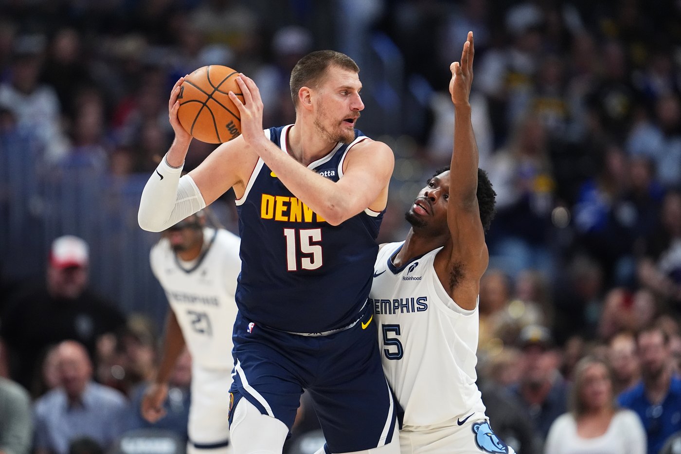 Wembanyama gets to 65 games and award eligibility. Jokic still a game away from that mark | iNFOnews.ca