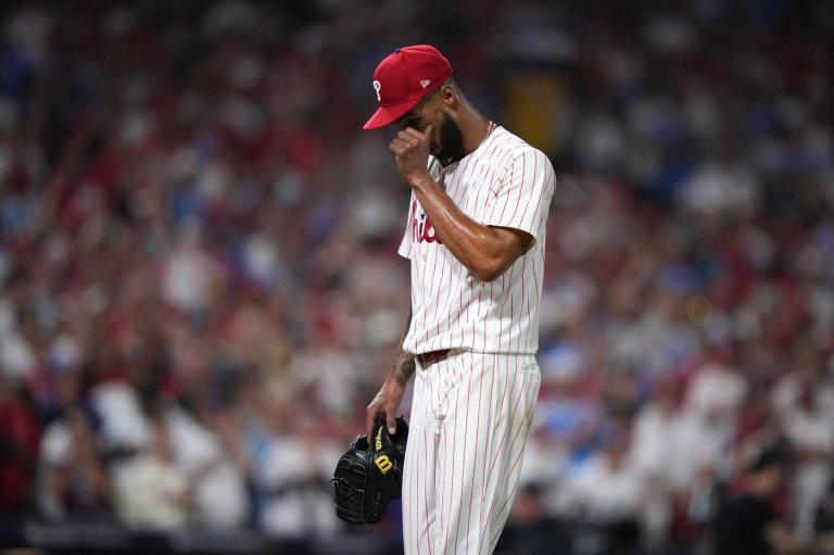 World Series champion Dodgers take control against Phillies headed into Game 2 of NLDS | iNFOnews.ca