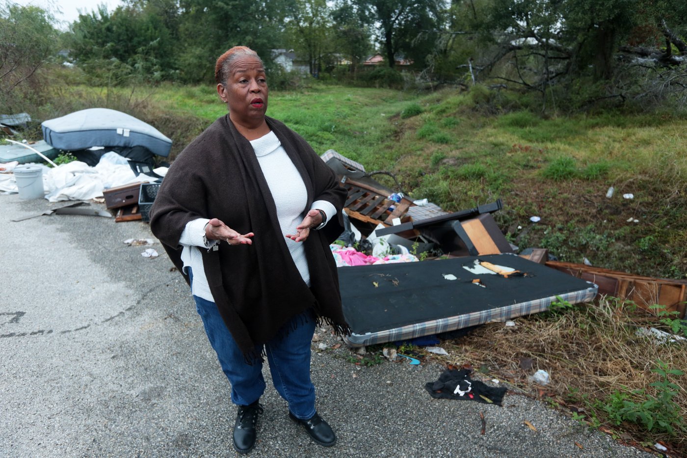 DOJ ends monitoring of illegal dumping in Houston in retreat from environmental justice | iNFOnews.ca