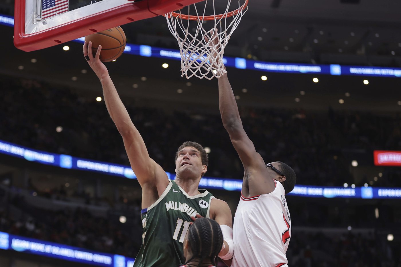 Middleton and Lopez lead the way as Bucks pound Bulls 112-91 without Giannis, Lillard | iNFOnews.ca Middleton and Lopez lead the way as Bucks pound Bulls 112-91 without Giannis, Lillard | iNFOnews.ca