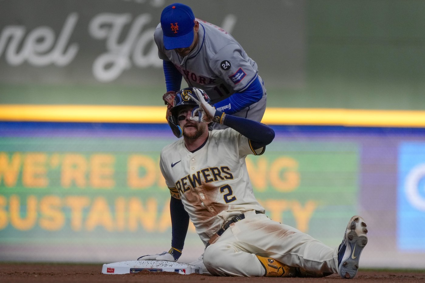 Mets' Iglesias after key slide: `I don’t think the game has treated me fair' | iNFOnews.ca