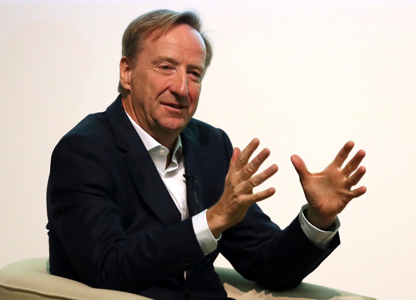 Former MI6 spy chief Alex Younger has died aged 62 | iNFOnews.ca