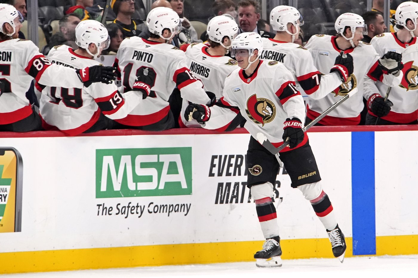 Pinto scores twice, Senators pounce on Penguins for 5-0 win | iNFOnews.ca