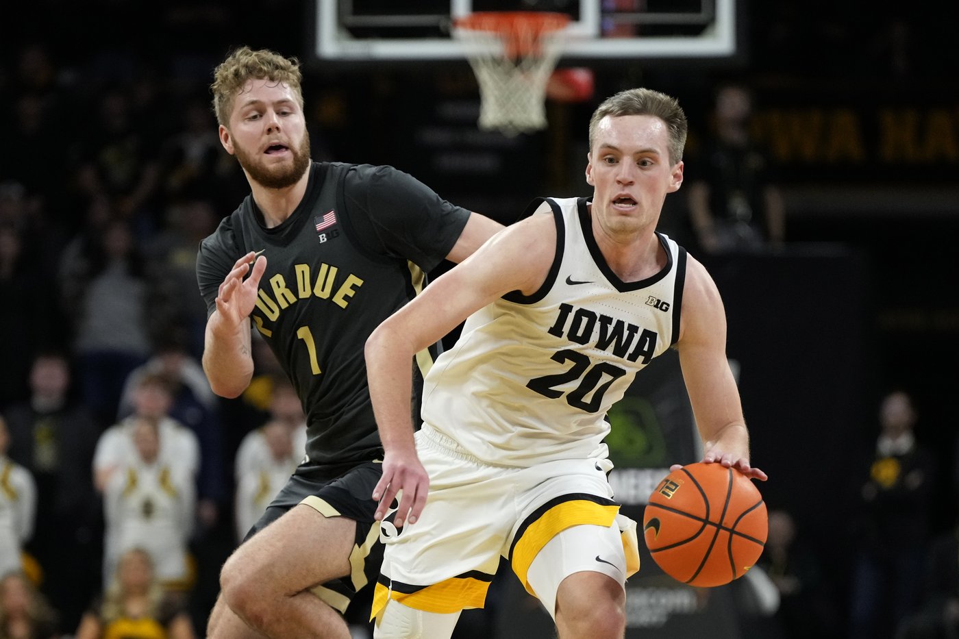Smith, Kaufman-Renn lead No. 7 Purdue over Iowa, 90-81 | iNFOnews.ca