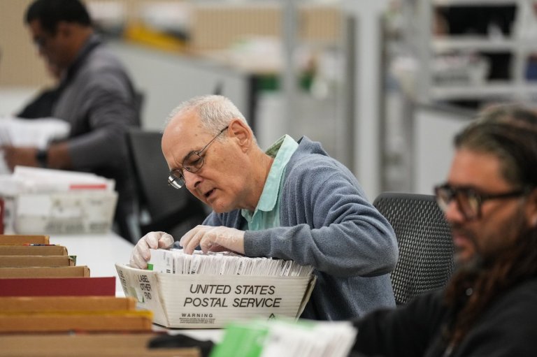 California's slow ballot count makes it a target for critics. It doesn't mean elections are rigged | iNFOnews.ca