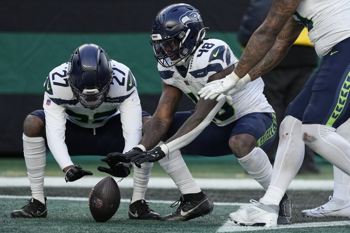 Seahawks have taken a bumpy path to first place in the NFC West | iNFOnews.ca Seahawks have taken a bumpy path to first place in the NFC West | iNFOnews.ca