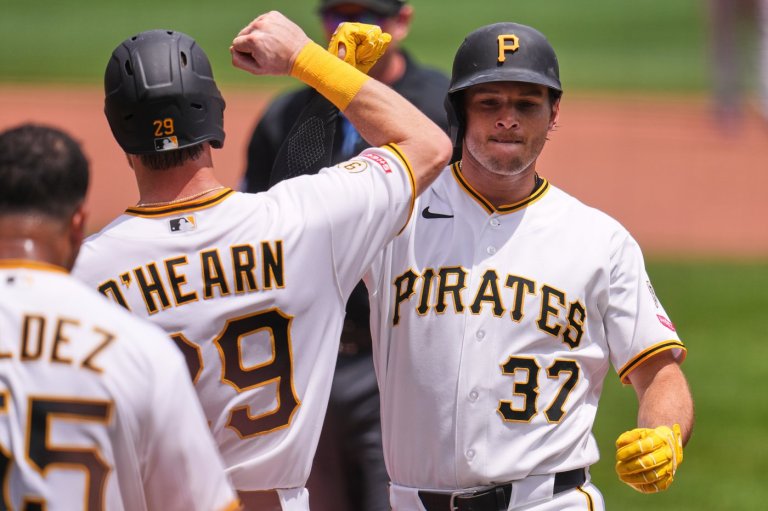Ryan O'Hearn homers twice, helps Pirates avoid sweep with 9-4 win over Reds | iNFOnews.ca