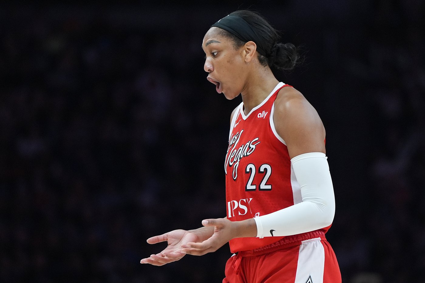Olivia Miles, Napheesa Collier shine as the WNBA-leading Lynx top the Aces 98-87 | iNFOnews.ca Olivia Miles, Napheesa Collier shine as the WNBA-leading Lynx top the Aces 98-87 | iNFOnews.ca