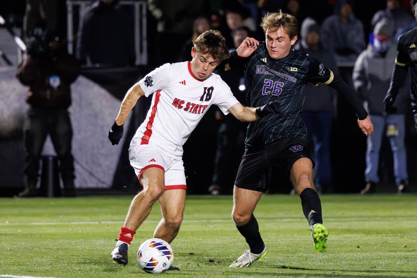 Harrison Bertos scores in OT to help Washington beat N.C. State 3-2 and win first Men's College Cup | iNFOnews.ca