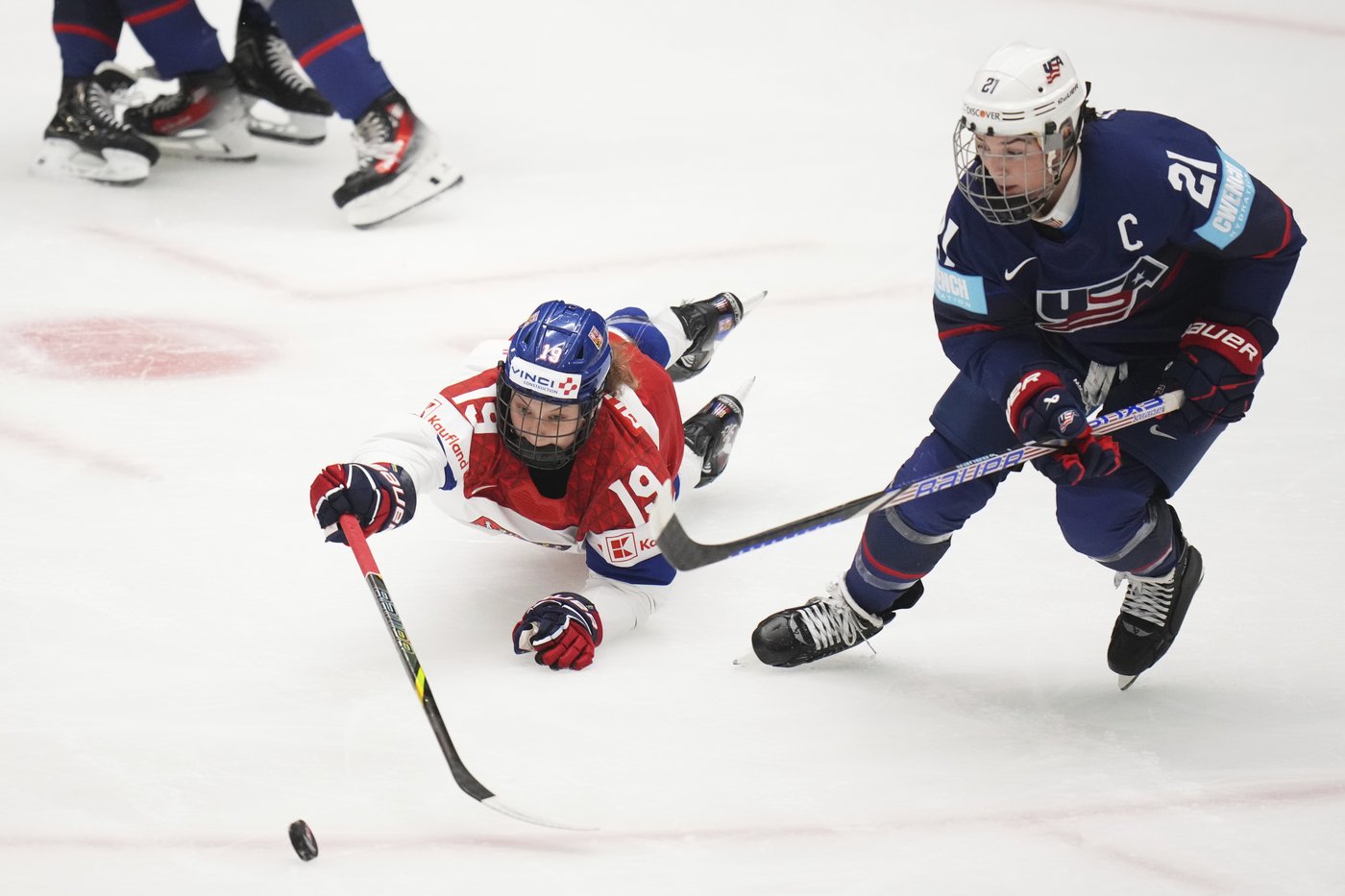Canada blasts Finland 8-1 to face the US in another women’s ice hockey worlds final | iNFOnews.ca
