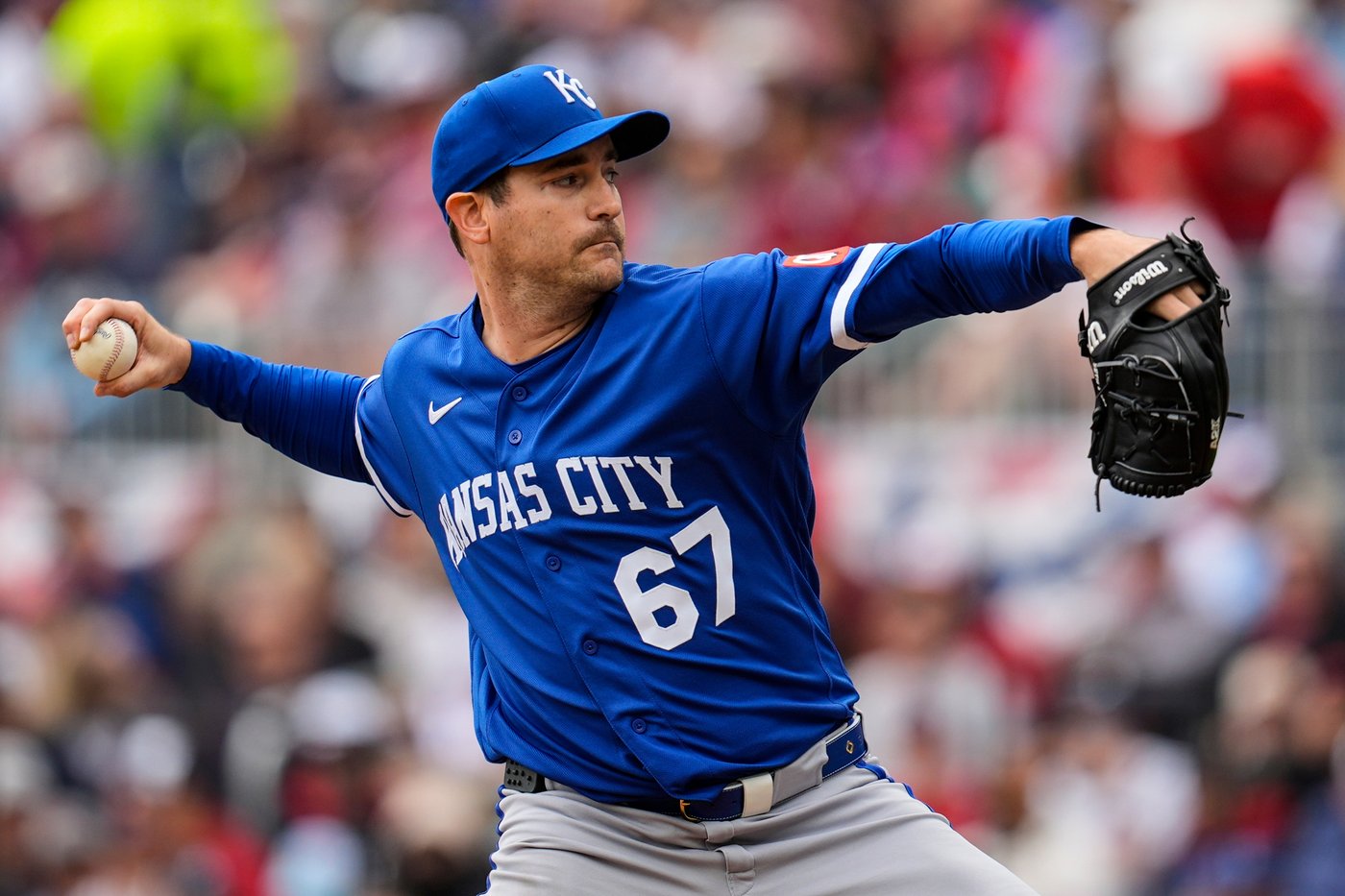 Seth Lugo throws 6 1/3 scoreless innings and Royals beat Braves 4-1 for their 1st win of the season | iNFOnews.ca Seth Lugo throws 6 1/3 scoreless innings and Royals beat Braves 4-1 for their 1st win of the season | iNFOnews.ca