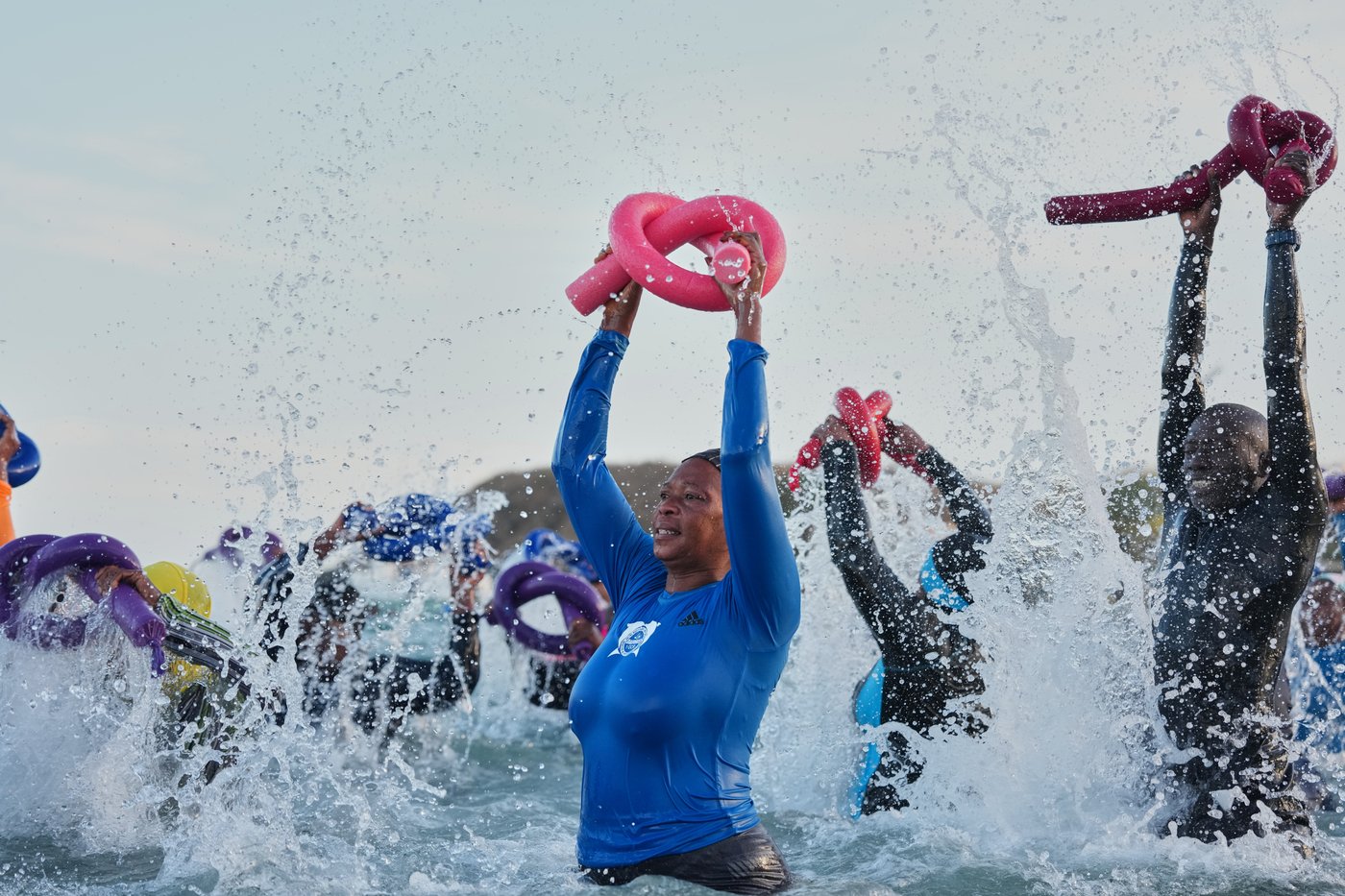 Photos show aquagym classes in Senegal helping people with reduced mobility | iNFOnews.ca