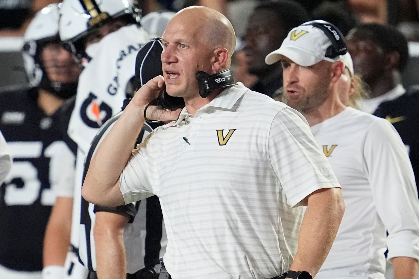 Vanderbilt ends its two-QB approach and bets on freshman Jared Curtis to win now | iNFOnews.ca Vanderbilt ends its two-QB approach and bets on freshman Jared Curtis to win now | iNFOnews.ca