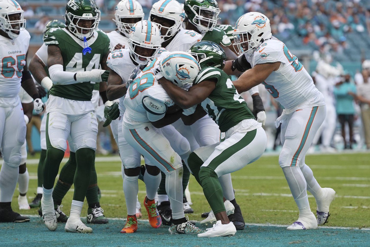 Jets' postseason drought extends to NFL-high 14 straight seasons with a loss to Dolphins | iNFOnews.ca