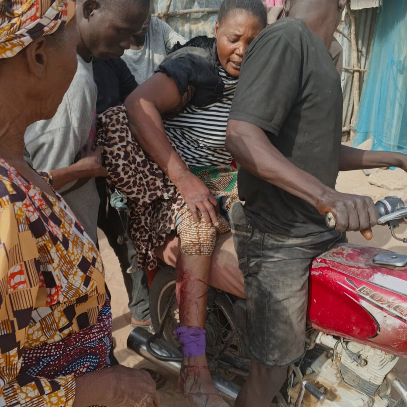 Nigerian soldiers open fire on protesters in the northeast, killing 9, witnesses say | iNFOnews.ca