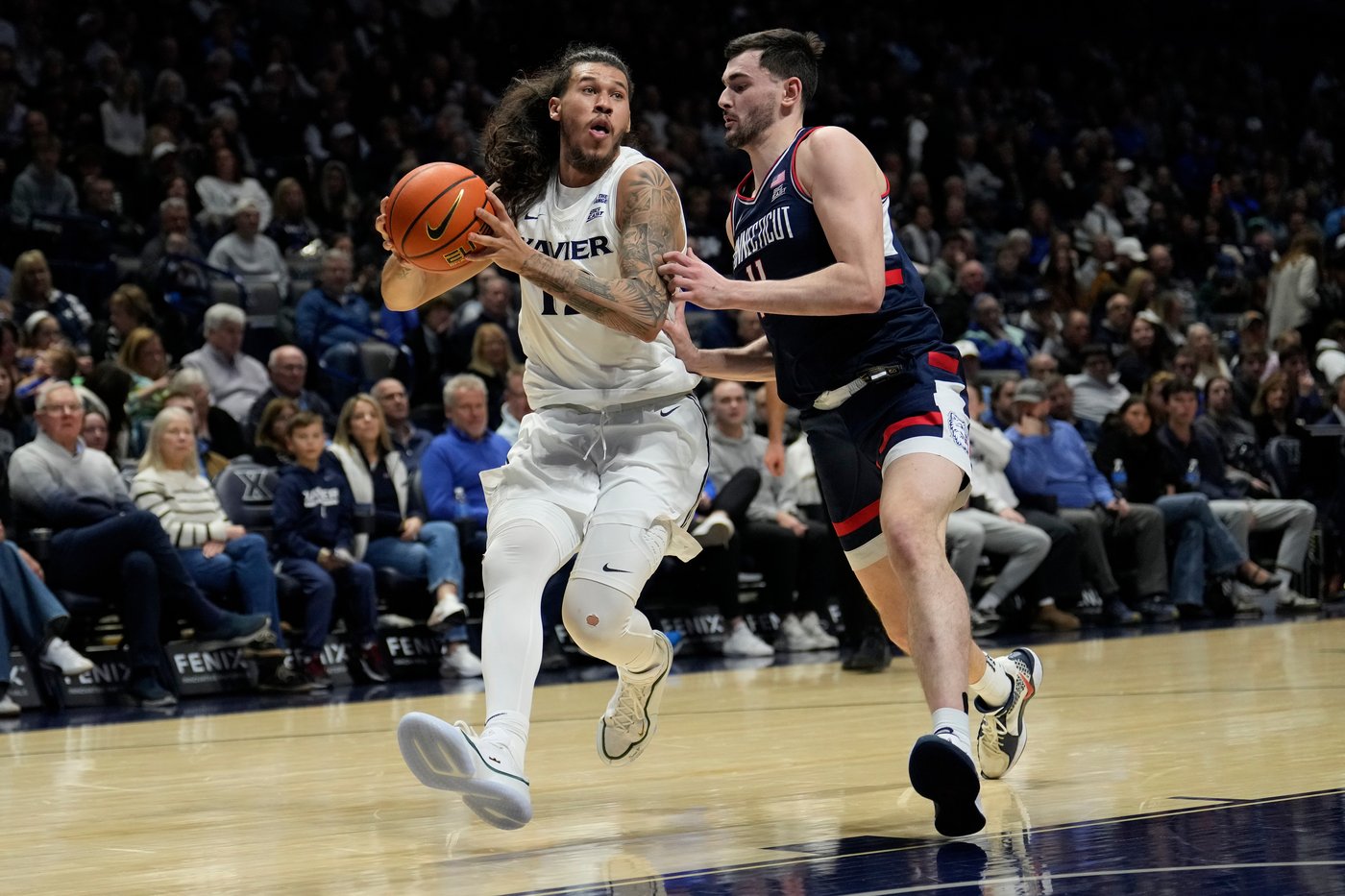 No. 4 UConn beats Xavier 90-67 behind Mullins and Karaban | iNFOnews.ca